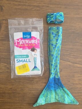 Fin Fun Mermaid Doll Tail & Top - Aussie Green Small